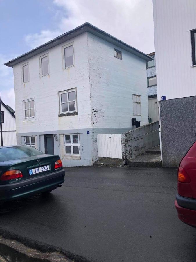 The Old House Close To The Ferry To Mykines Sørvágur Esterno foto